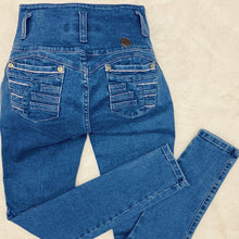 Load image into Gallery viewer, Jeans Vedette-n-toi®️ #157
